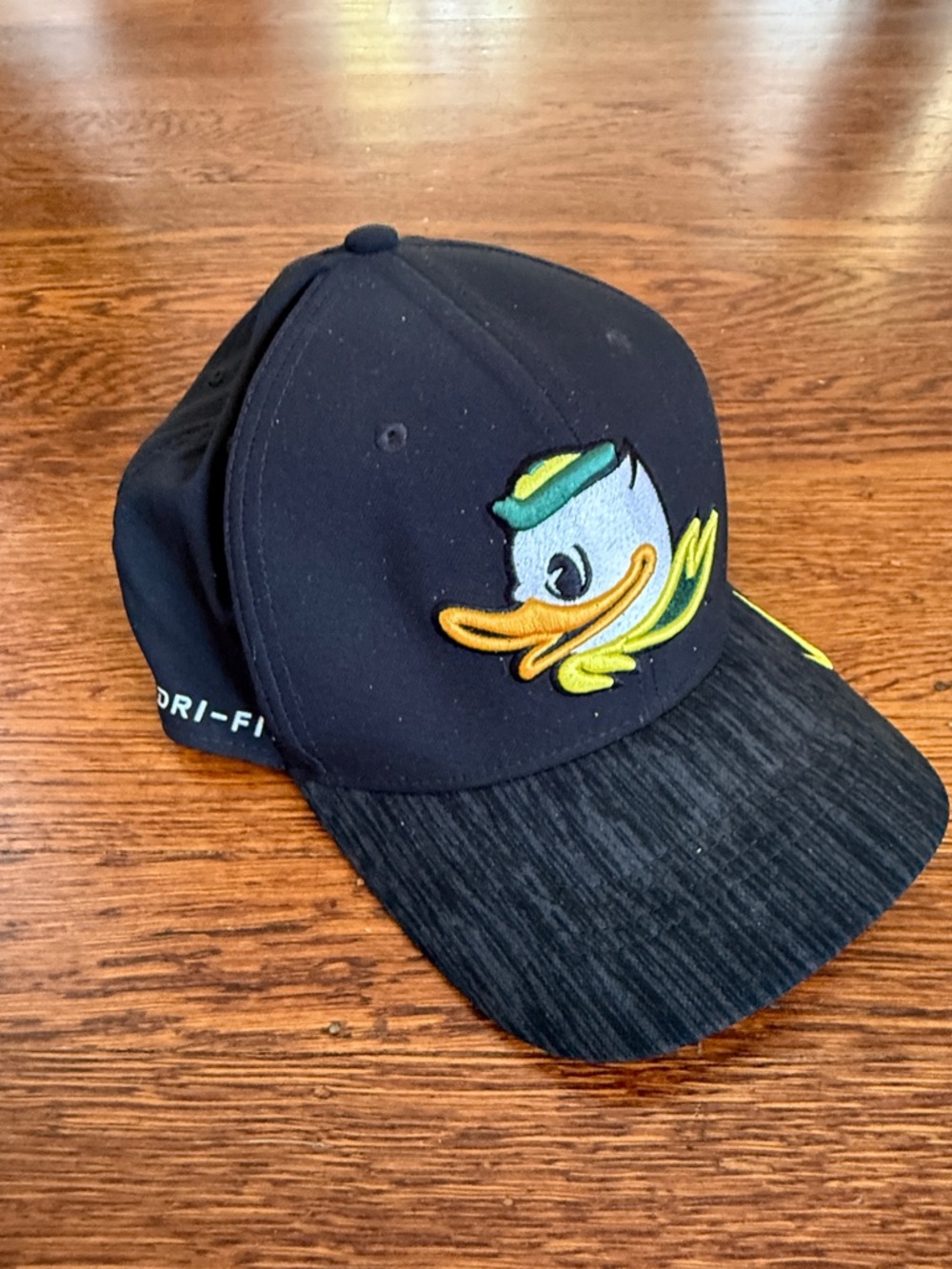 Oregon ducks dri-fit adjustable hat
